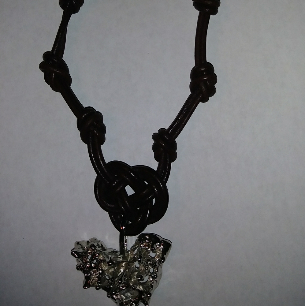 Neclace